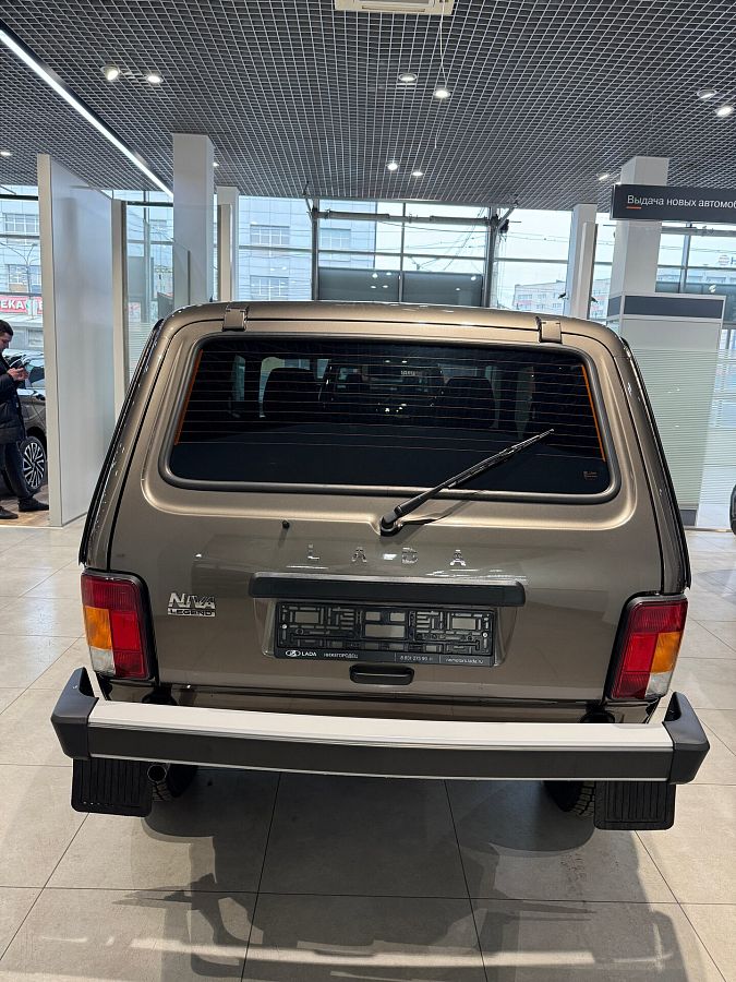 Lada (Ваз) Niva Legend 1.7 MT (83 л.с.) 4WD, 2026 Lada (Ваз) Niva Legend 1.7 MT (83 л.с.) 4WD, 2026