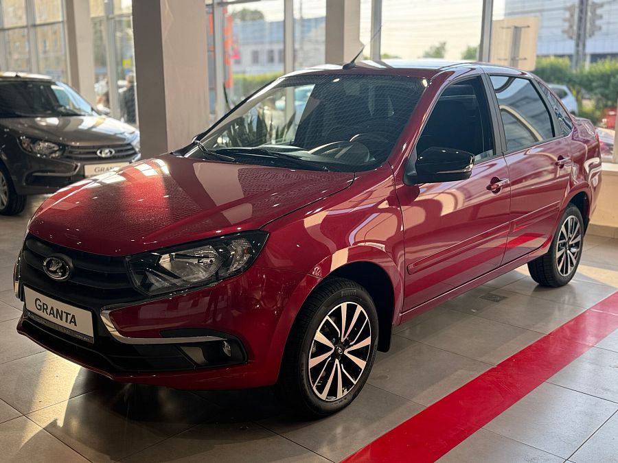 Lada (Ваз) Granta 1.6 MT (90 л.с.), 2026 Lada (Ваз) Granta 1.6 MT (90 л.с.), 2026