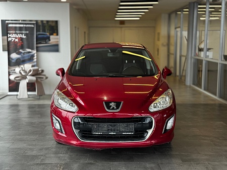 Peugeot 308 1.6 AT (120 л.с.), 2011 Peugeot 308 1.6 AT (120 л.с.), 2011
