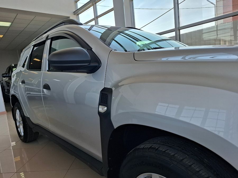 Renault Duster 1.6 MT (117 л.с.) 4WD, 2021