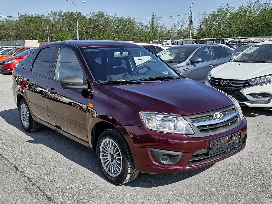Lada (Ваз) Granta 1.6 MT (87 л.с.), 2015