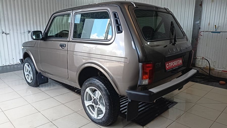 Lada (Ваз) Niva Legend 1.7 MT (83 л.с.) 4WD, 2024 Lada (Ваз) Niva Legend 1.7 MT (83 л.с.) 4WD, 2024