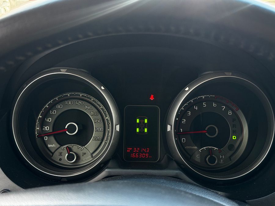 Mitsubishi Pajero 3.0 AT (178 л.с.) 4WD, 2013