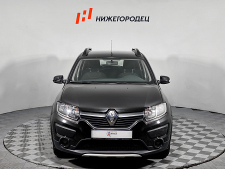 Renault Sandero Stepway 1.6 AT (102 л.с.), 2017 Renault Sandero Stepway 1.6 AT (102 л.с.), 2017 — купить в Нижнем Новгороде