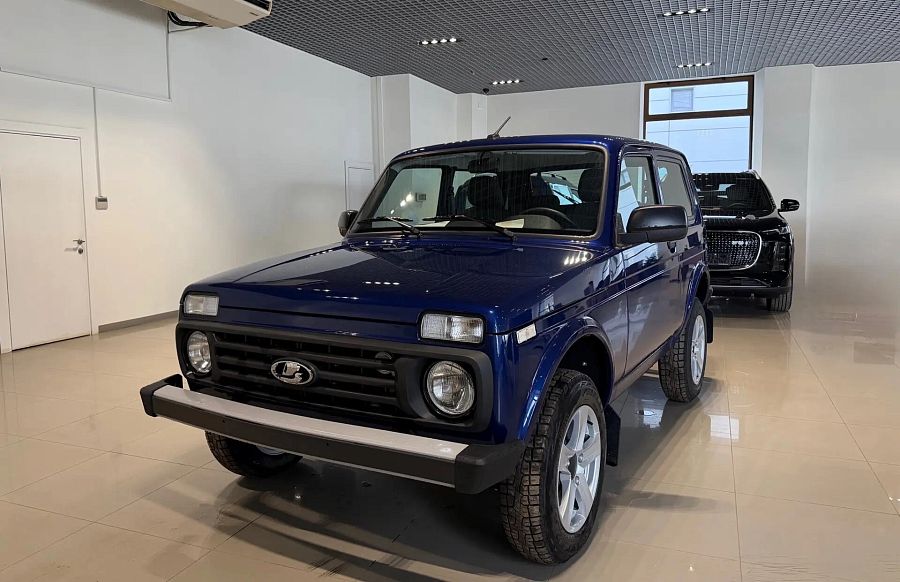 Lada (Ваз) Niva Legend 1.7 MT (83 л.с.) 4WD, 2026 Lada (Ваз) Niva Legend 1.7 MT (83 л.с.) 4WD, 2026