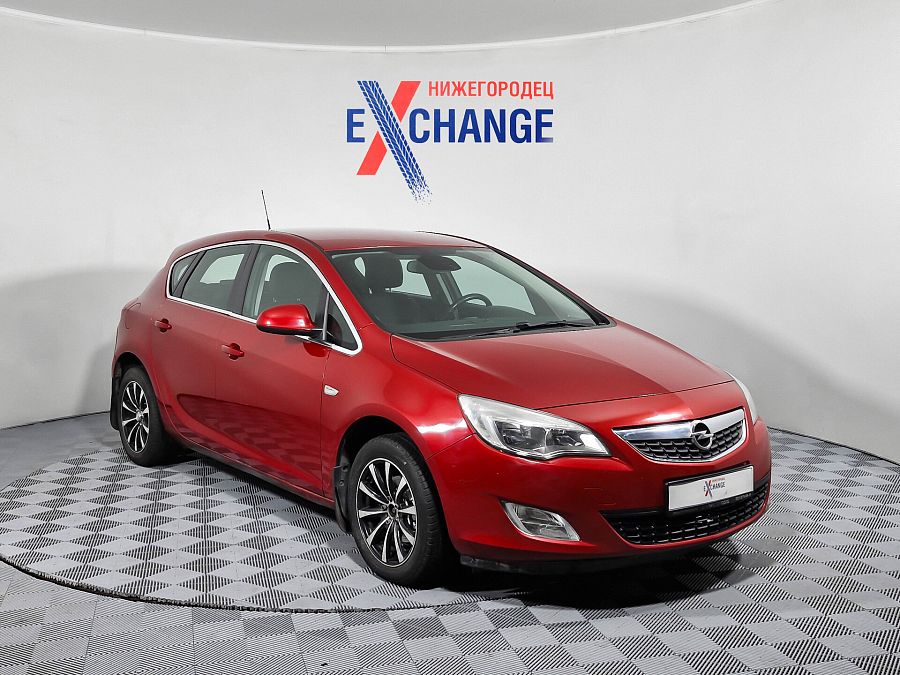Opel Astra 1.6 AT (115 л.с.), 2011