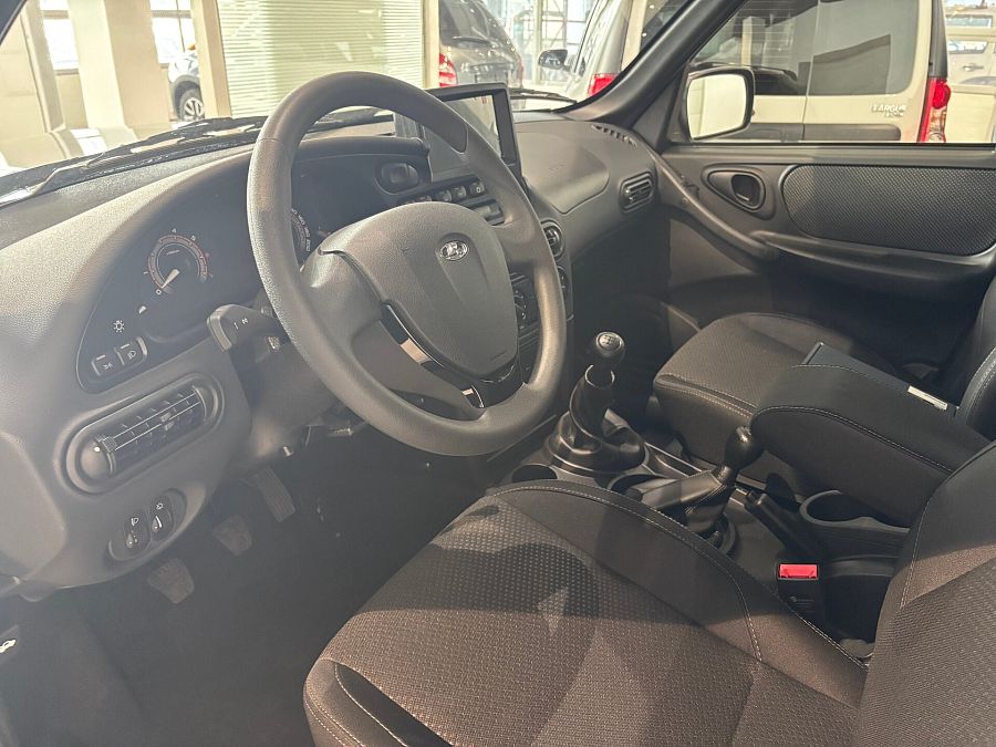 Lada (Ваз) Niva Travel 1.8 MT (90 л.с.) 4WD, 2026 Lada (Ваз) Niva Travel 1.8 MT (90 л.с.) 4WD, 2026