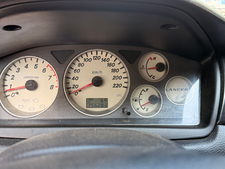 Mitsubishi Lancer 1.6 MT (98 л.с.), 2005 — купить в Нижнем Новгороде