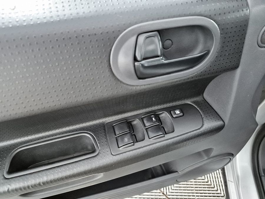 Mitsubishi Colt 1.5 MT (109 л.с.), 2008