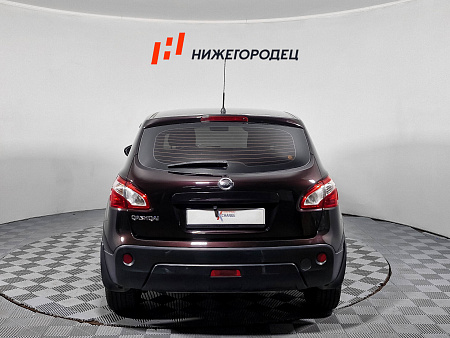 Nissan Qashqai 1.6 CVT (117 л.с.), 2013 Nissan Qashqai 1.6 CVT (117 л.с.), 2013 — купить в Нижнем Новгороде