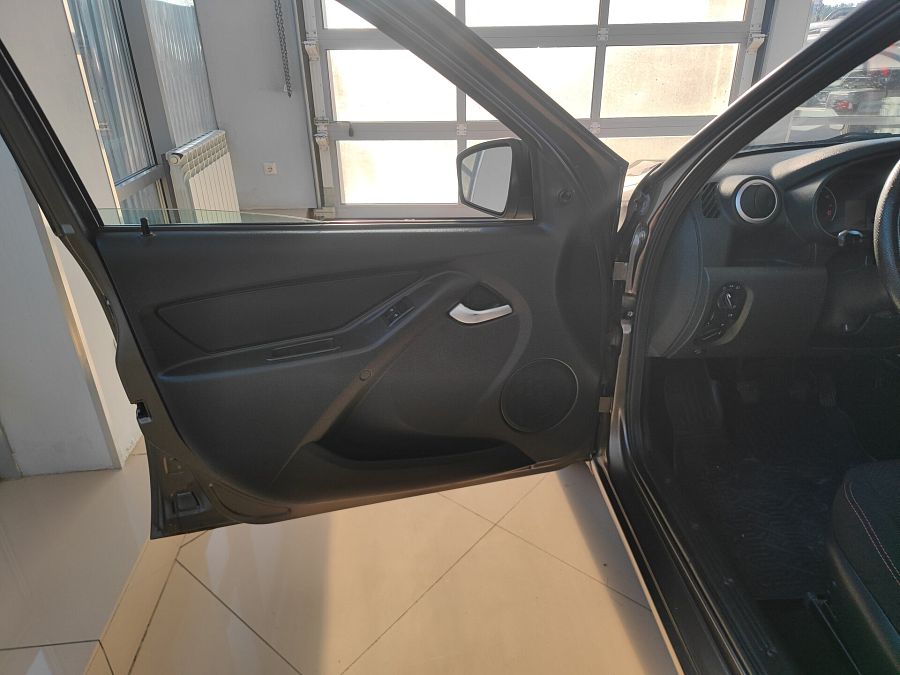 Lada (Ваз) Granta Sport 1.6 MT (106 л.с.), 2017