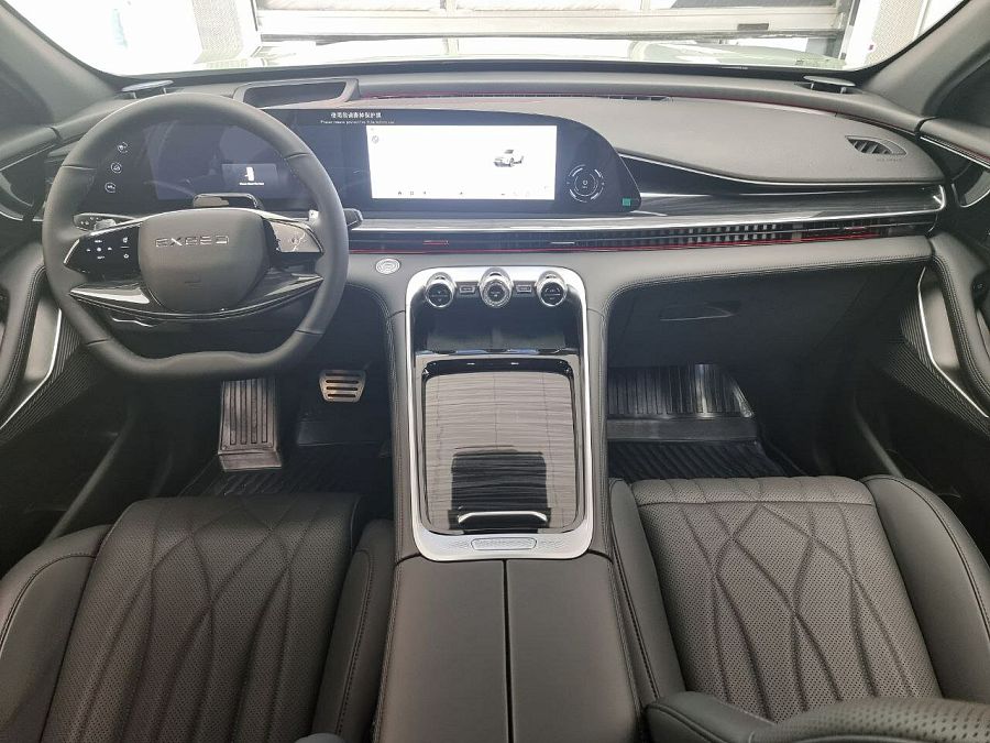 Exeed RX 2.0 AMT (197 л.с.) 4WD, 2025