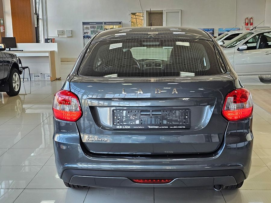 Lada (Ваз) Granta 1.6 MT (90 л.с.), 2026 Lada (Ваз) Granta 1.6 MT (90 л.с.), 2026