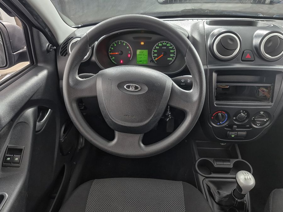 Lada (Ваз) Granta 1.6 MT (87 л.с.), 2014