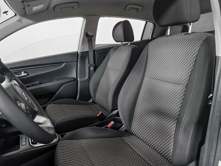 Kia Rio X-Line 1.4 AT (100 л.с.), 2018 — купить в Нижнем Новгороде