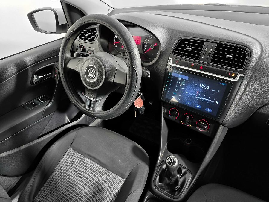 Volkswagen Polo 1.6 MT (105 л.с.), 2011