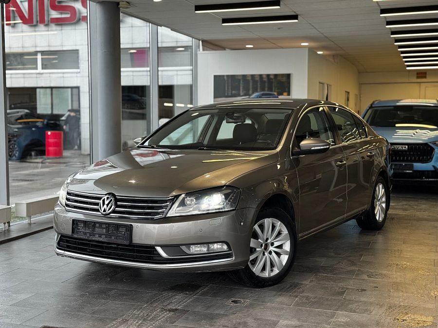 Volkswagen Passat 1.8 AMT (152 л.с.), 2012 Volkswagen Passat 1.8 AMT (152 л.с.), 2012