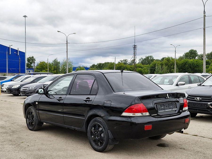 Mitsubishi Lancer 1.6 MT (98 л.с.), 2004