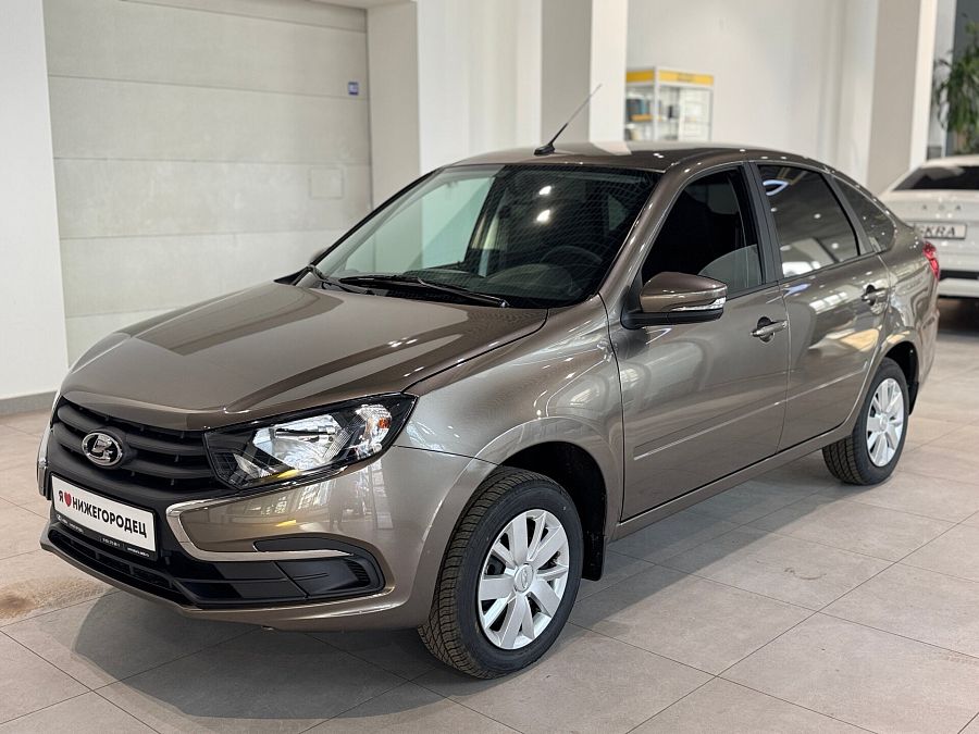 Lada (Ваз) Granta 1.6 MT (90 л.с.), 2026 Lada (Ваз) Granta 1.6 MT (90 л.с.), 2026