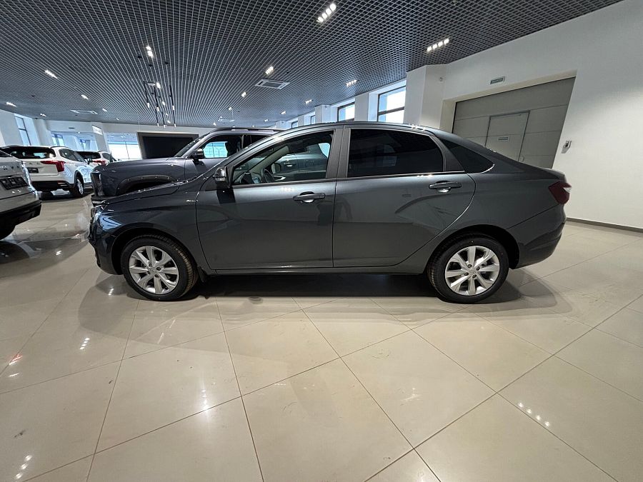 Lada (Ваз) Vesta 1.6 CVT (106 л.с.), 2026