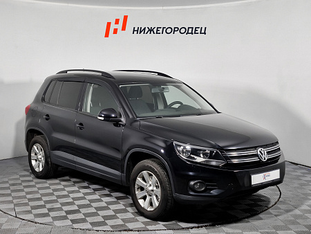 Volkswagen Tiguan 2.0 AT (170 л.с.) 4WD, 2013 — купить в Нижнем Новгороде