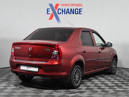 Renault Logan 1.4 MT (75 л.с.), 2010