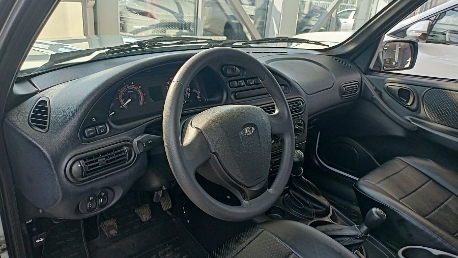 Lada (Ваз) Niva Travel 1.7 MT (83 л.с.) 4WD, 2025 Lada (Ваз) Niva Travel 1.7 MT (83 л.с.) 4WD, 2025