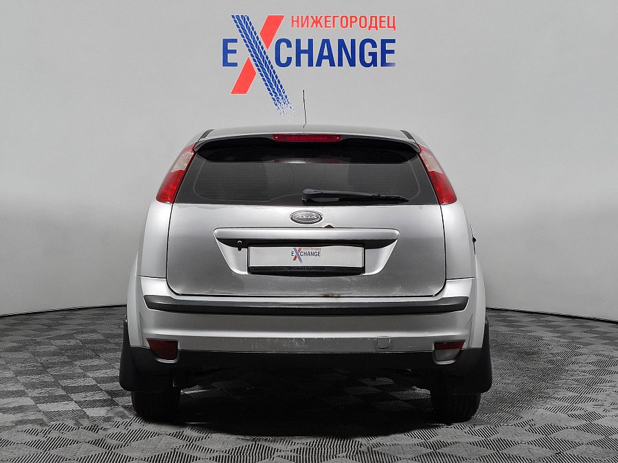 Ford Focus 1.6 MT (100 л.с.), 2007