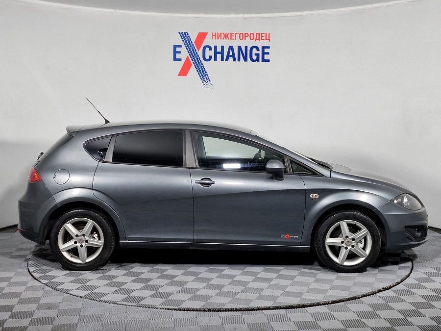 SEAT Leon 1.2 MT (105 л.с.), 2012 SEAT Leon 1.2 MT (105 л.с.), 2012
