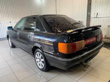 Audi 80 1.8 MT (88 л.с.), 1988