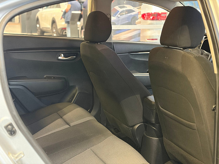 Kia Rio 1.6 AT (123 л.с.), 2020 Kia Rio 1.6 AT (123 л.с.), 2020 — купить в Нижнем Новгороде