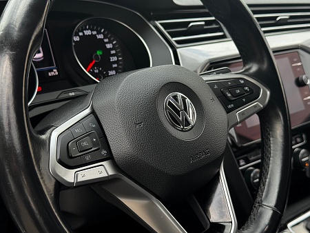 Volkswagen Passat 2.0 AMT (190 л.с.), 2020 Volkswagen Passat 2.0 AMT (190 л.с.), 2020