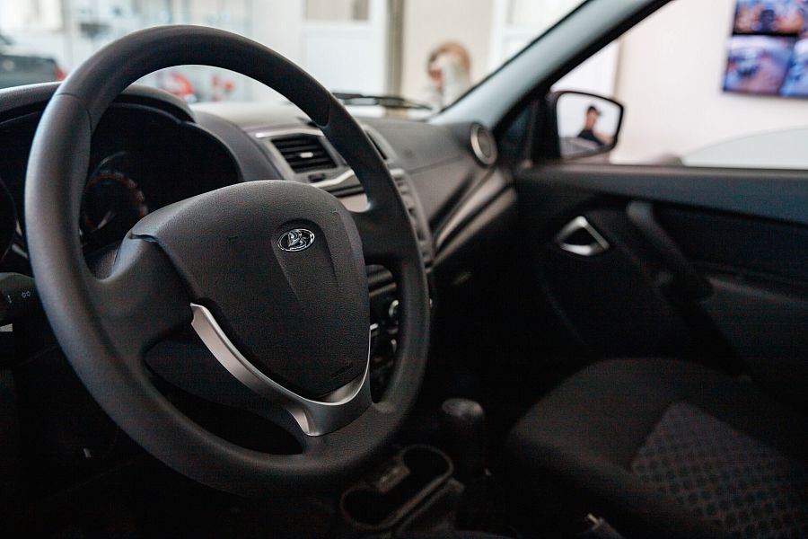 Lada (Ваз) Granta 1.6 MT (90 л.с.), 2026 Lada (Ваз) Granta 1.6 MT (90 л.с.), 2026