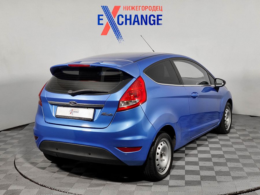 Ford Fiesta 1.4 AT (96 л.с.), 2010