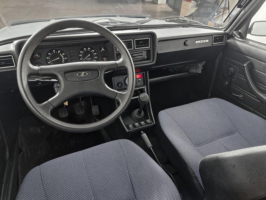 Lada (Ваз) 2107 1.6 MT (73 л.с.), 2010 Lada (Ваз) 2107 1.6 MT (73 л.с.), 2010