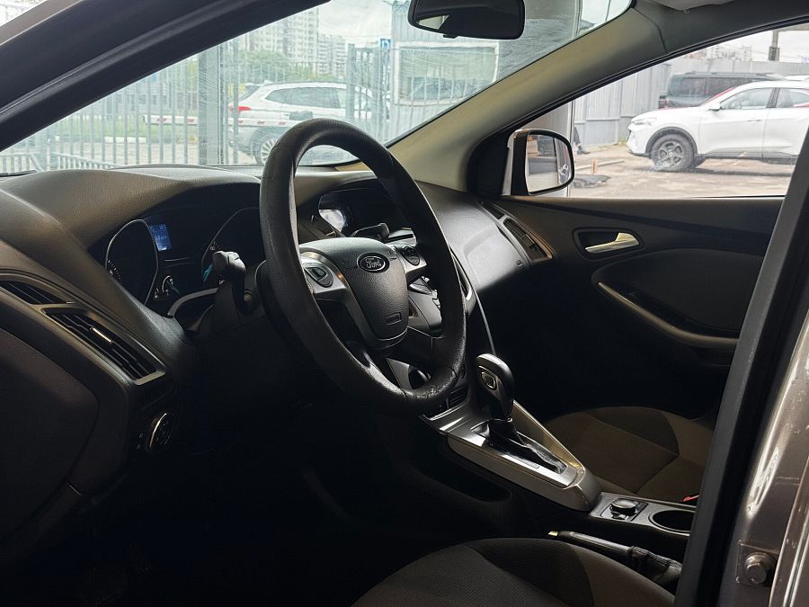 Ford Focus 1.6 AMT (105 л.с.), 2012 Ford Focus 1.6 AMT (105 л.с.), 2012