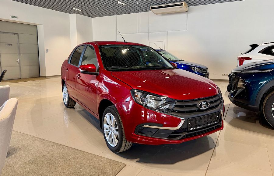 Lada (Ваз) Granta 1.6 MT (90 л.с.), 2026 Lada (Ваз) Granta 1.6 MT (90 л.с.), 2026