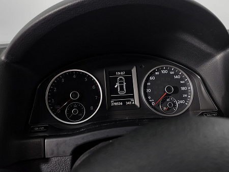 Volkswagen Tiguan 2.0 AT (170 л.с.) 4WD, 2013 — купить в Нижнем Новгороде