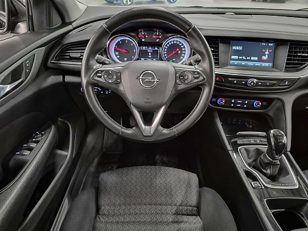 Opel Insignia 1.6d MT (136 л.с.), 2019 — купить в Нижнем Новгороде