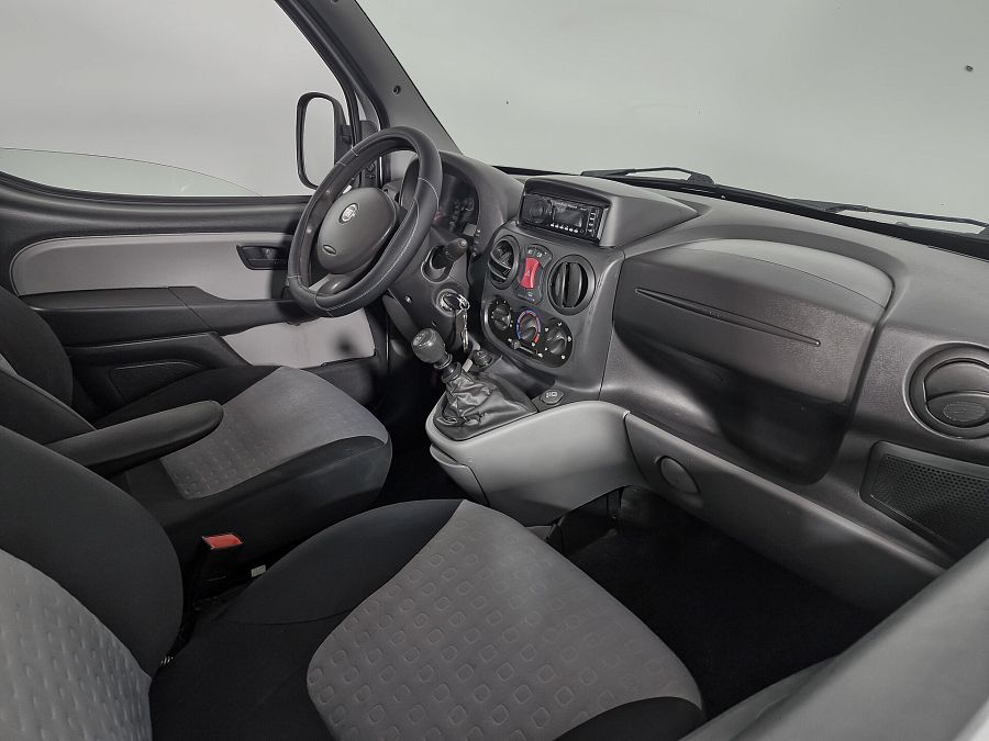 Fiat Doblo 1.4 MT (77 л.с.), 2013