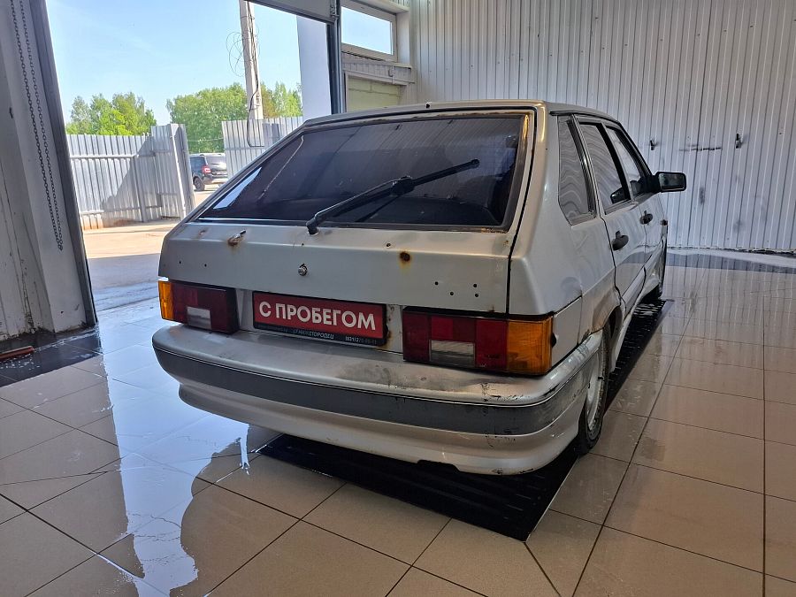 Lada (Ваз) 2114 1.5 MT (77 л.с.), 2004 Lada (Ваз) 2114 1.5 MT (77 л.с.), 2004