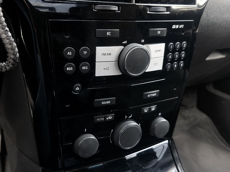 Opel Astra 1.8 MT (140 л.с.), 2008