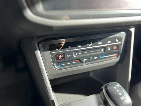 Volkswagen Tiguan 2.0 AMT (180 л.с.) 4WD, 2021 Volkswagen Tiguan 2.0 AMT (180 л.с.) 4WD, 2021
