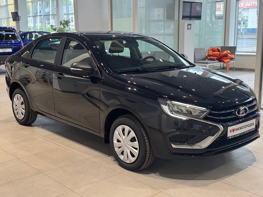 Lada (Ваз) Vesta 1.6 MT (106 л.с.), 2026