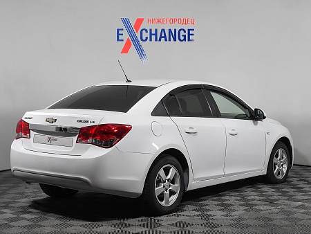 Chevrolet Cruze 1.6 MT (109 л.с.), 2011