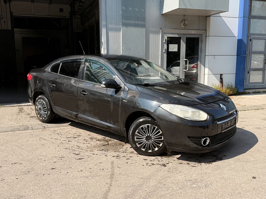 Renault Fluence 1.6 MT (106 л.с.), 2012