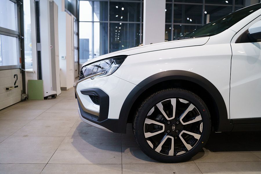 Lada (Ваз) Vesta Cross 1.6 MT (106 л.с.), 2026